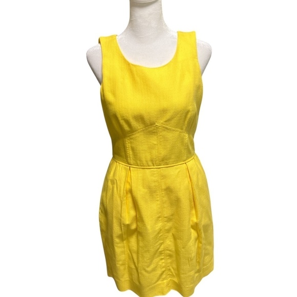 J Crew Textured Cotton Dress For Women in yellow size 2 - Picture 2 of 4